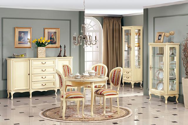 Klassische Möbel im italienischen Stil, in Massivholz Wersal1